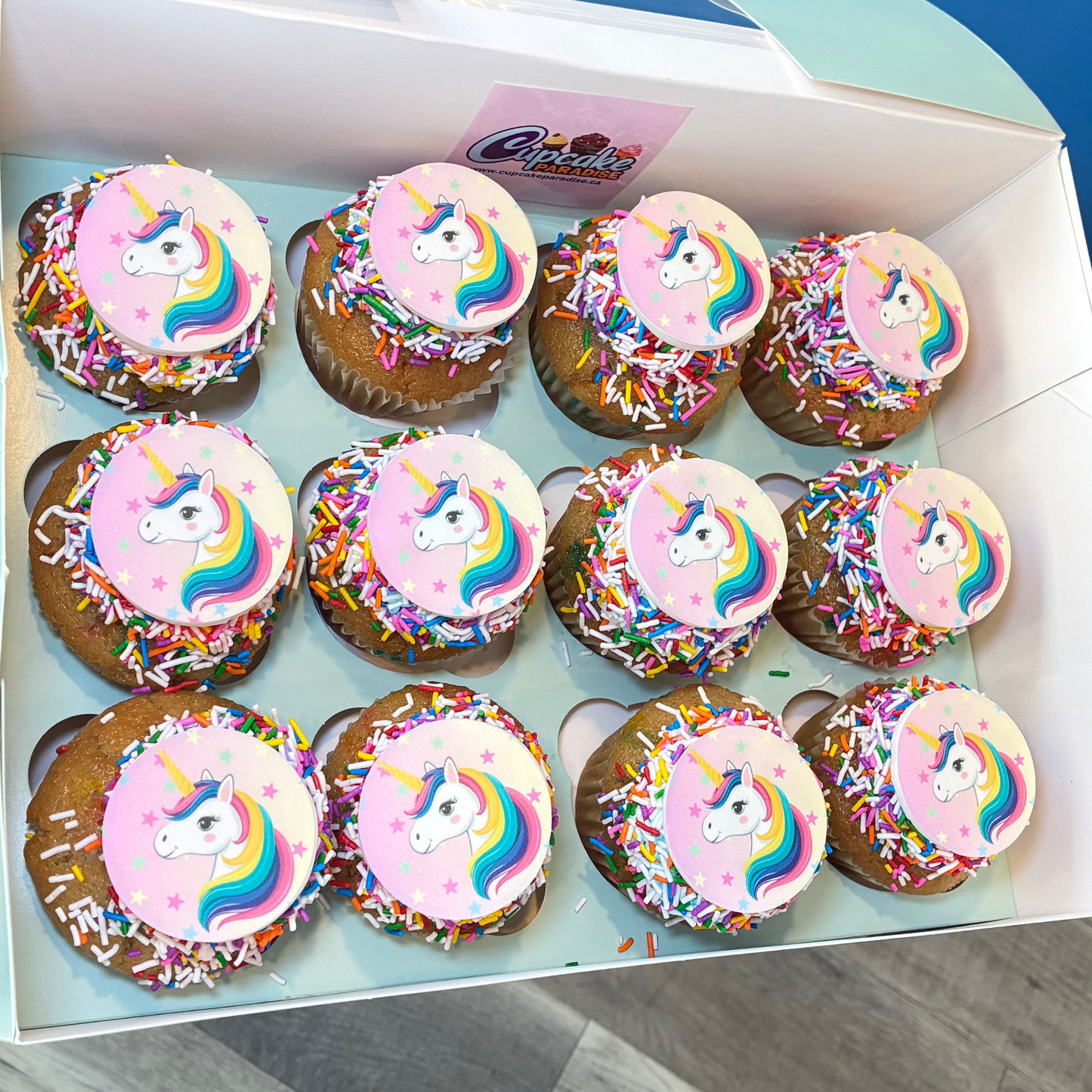 12 Unicorn Cupcakes - 1