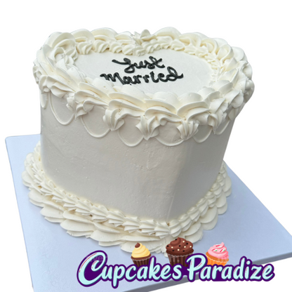 Just  married heart cake
