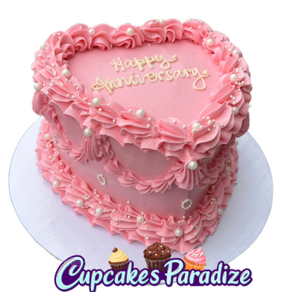 Pearl Vintage Heart Cake