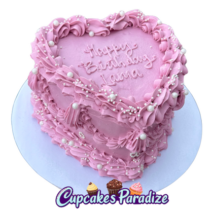 Pearl Vintage Heart Cake